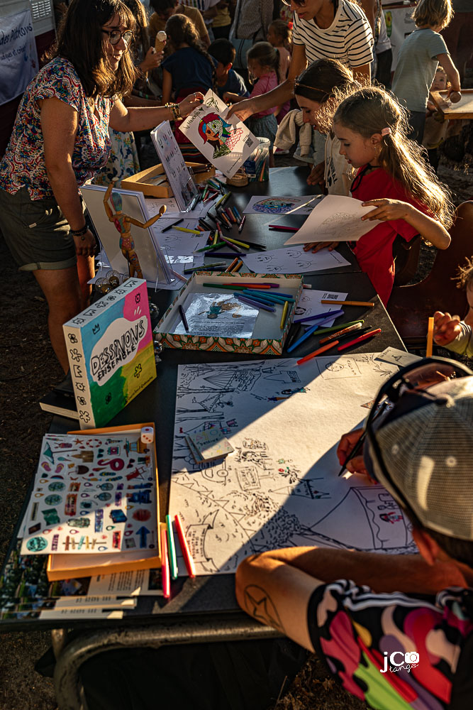 animation créative au marché producteurs dans les Landes