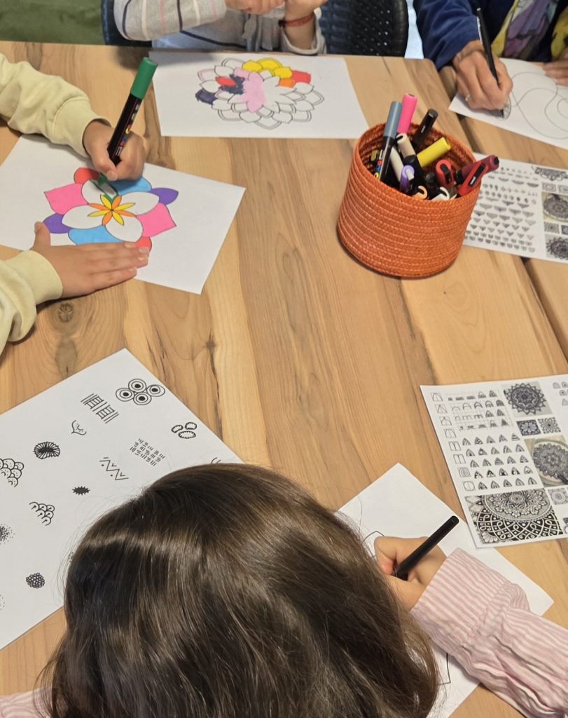 Atelier zenart dans un camping landais